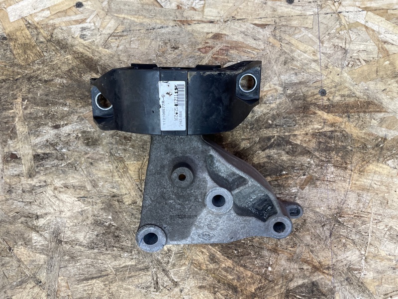 Опора двигателя