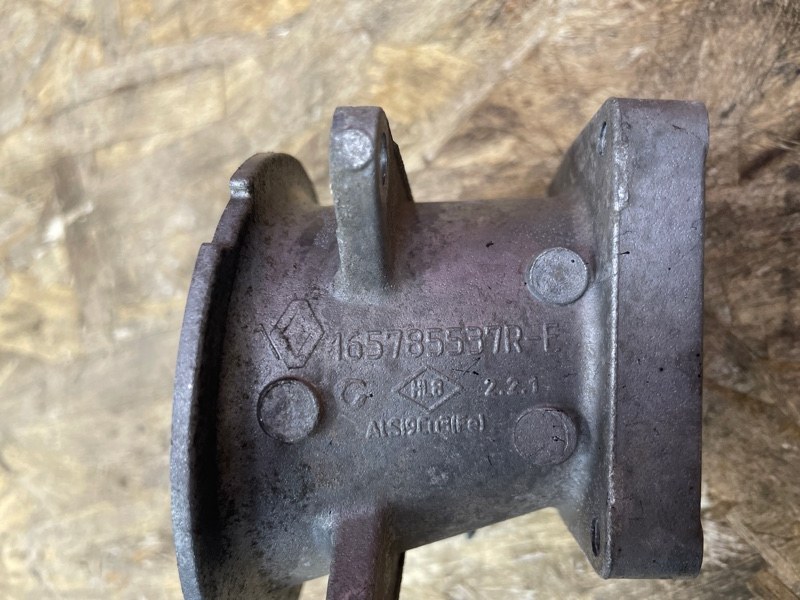 Фланец дроссельной заслонки