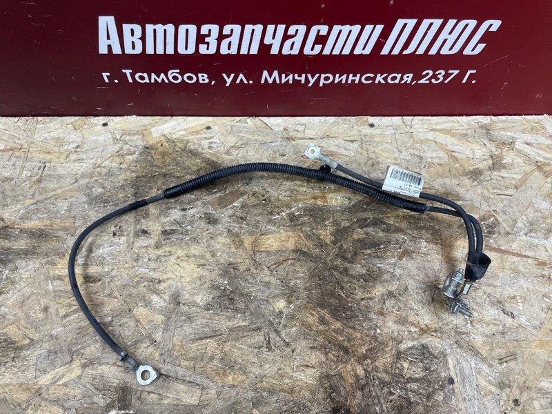 Клемма аккумулятора (минусовая)