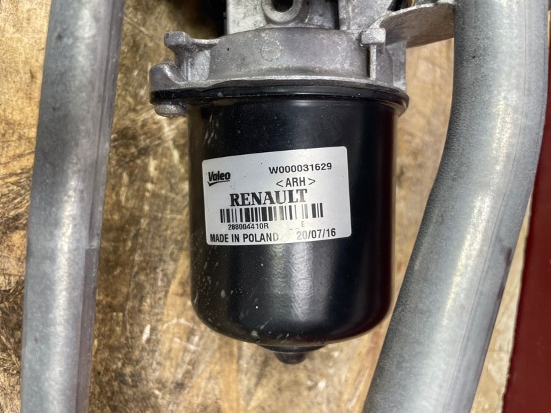 Трапеция дворников