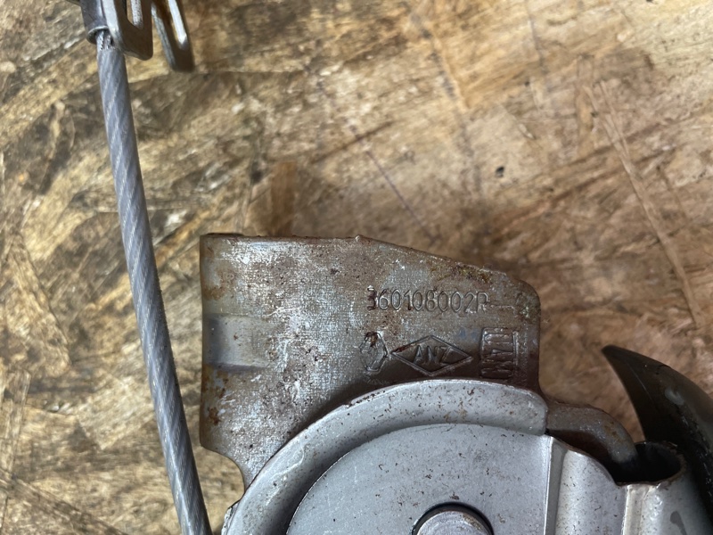 Рычаг стояночного тормоза