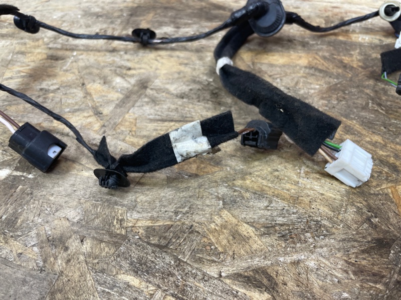 Проводка двери