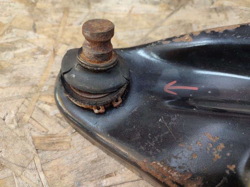 Рычаг подвески