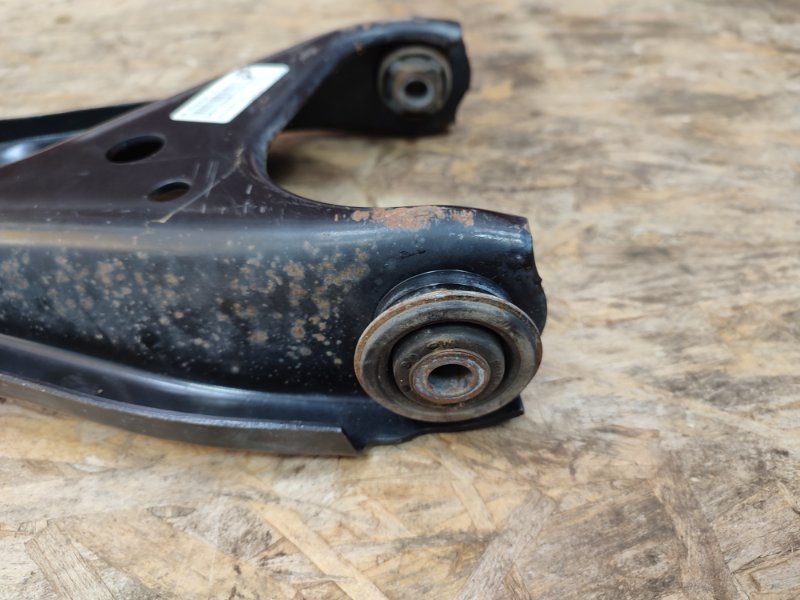 Рычаг подвески