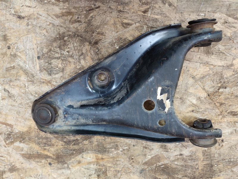 Рычаг подвески