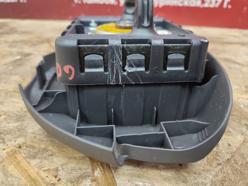 Подушка безопасности водителя