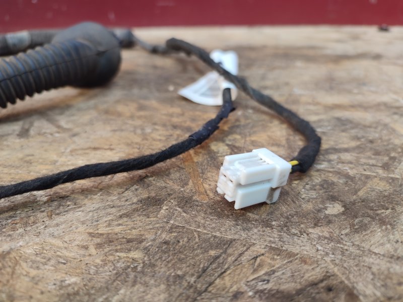 Проводка двери