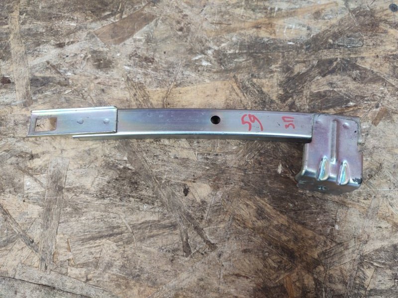 Направляющая стекла     двери