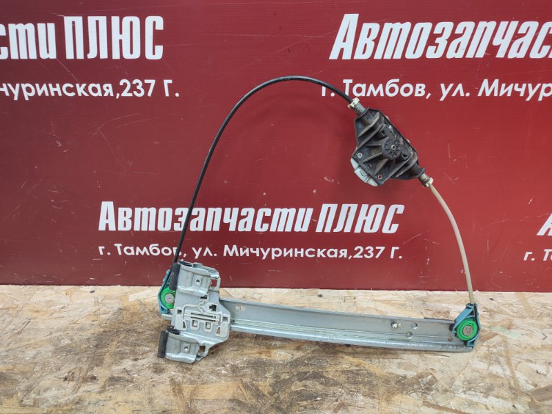 Стеклоподъемник    двери