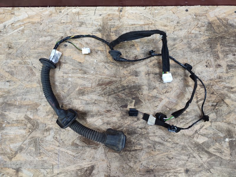 Проводка двери