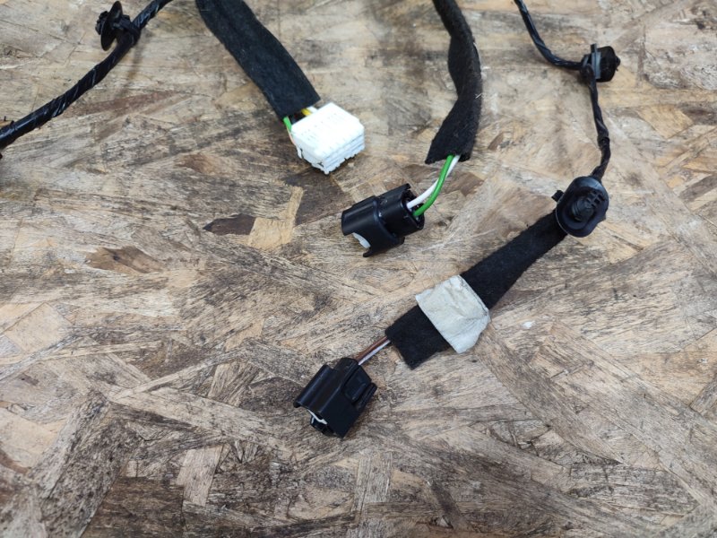 Проводка двери