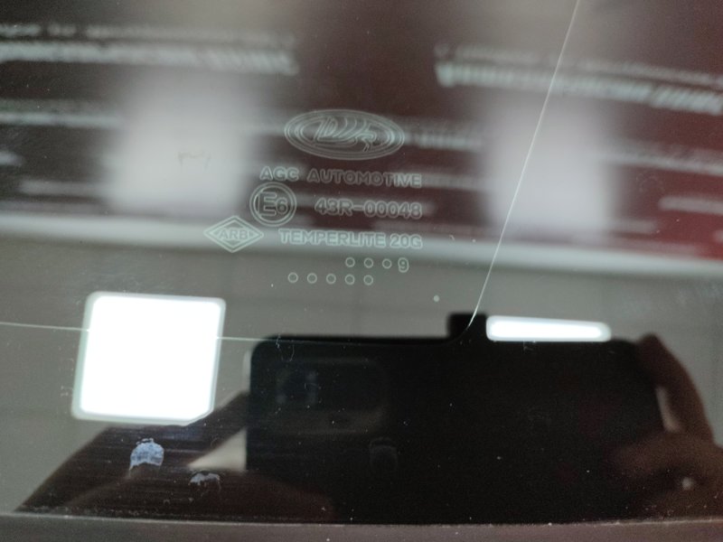 Форточка кузова