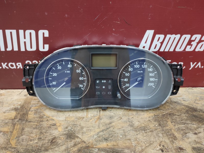 Щиток приборов