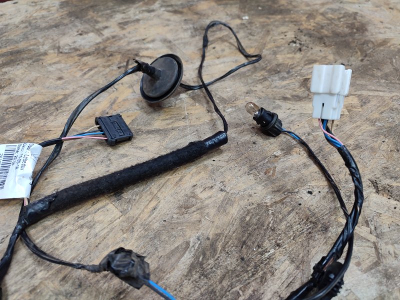 Проводка багажника