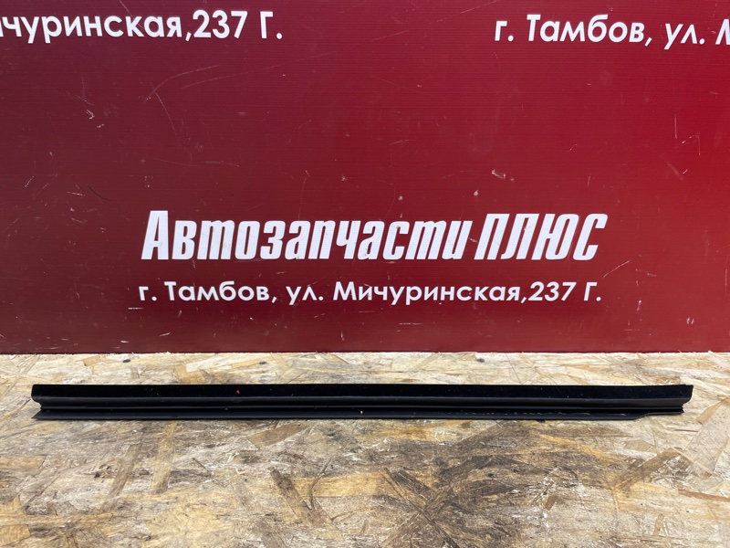 Уплотнитель стекла двери внутренний