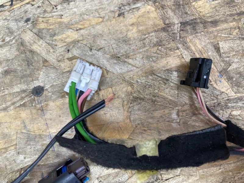 Проводка двери