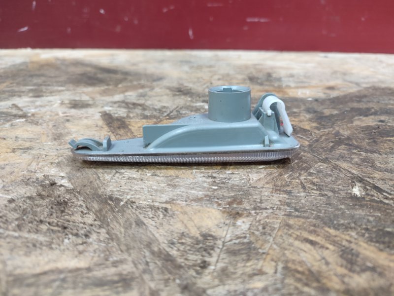 Повторитель поворота в крыло