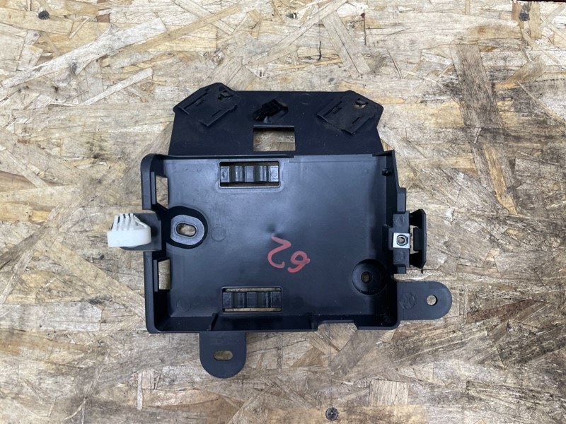 Кронштейн блока комфорта