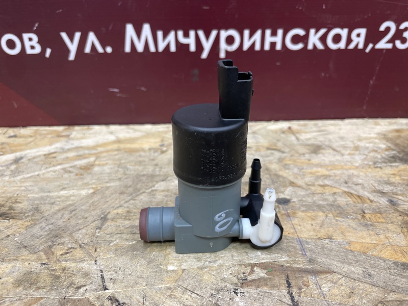 Моторчик бачка омывателя