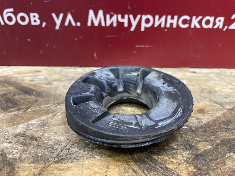 Верхняя опора    пружины