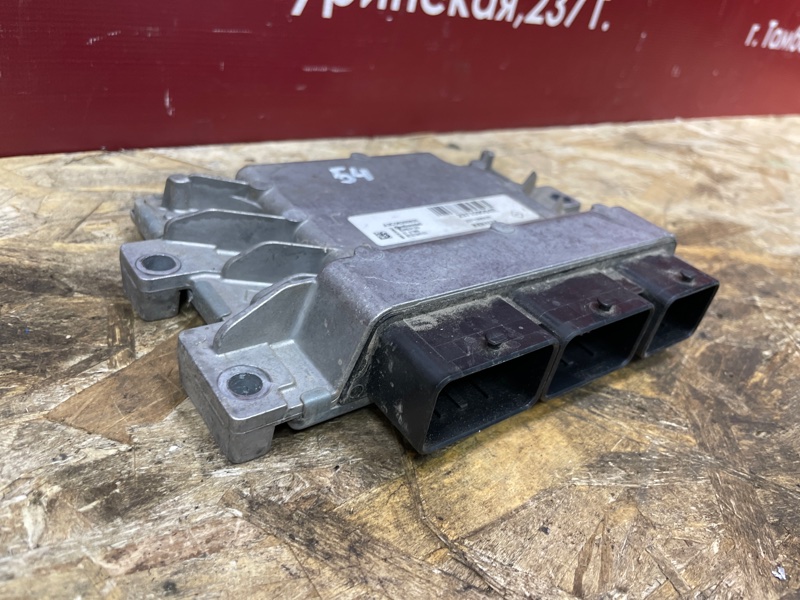 Блок управления двигателем