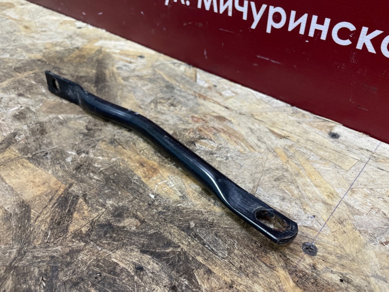 Кронштейн подрамника