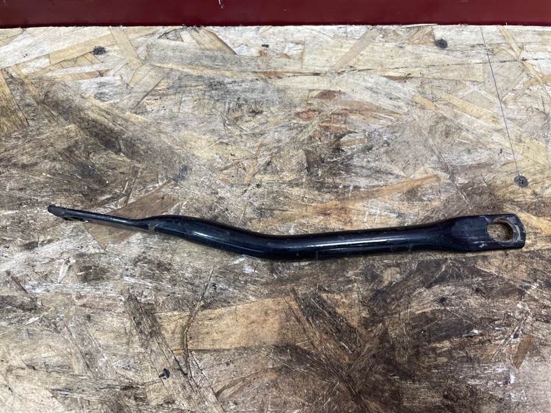 Кронштейн подрамника