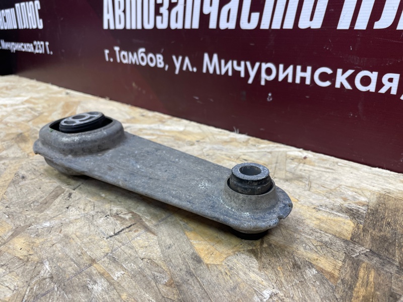 Опора двигателя