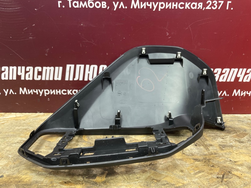 Верхняя накладка торпедо