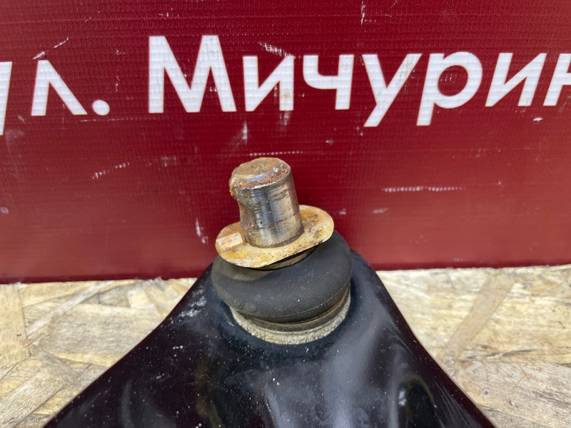 Рычаг подвески