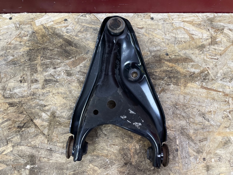 Рычаг подвески