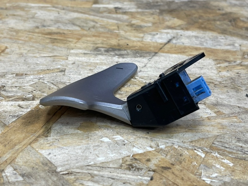 подрулевой переключатель