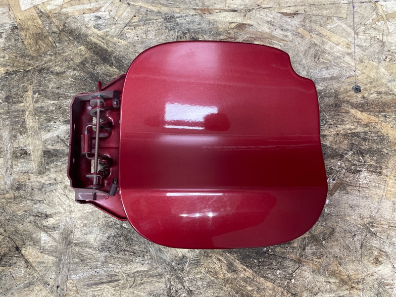 Лючок бензобака