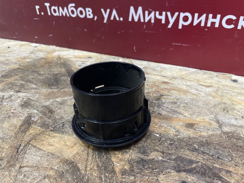 Воздушный дефлектор салона