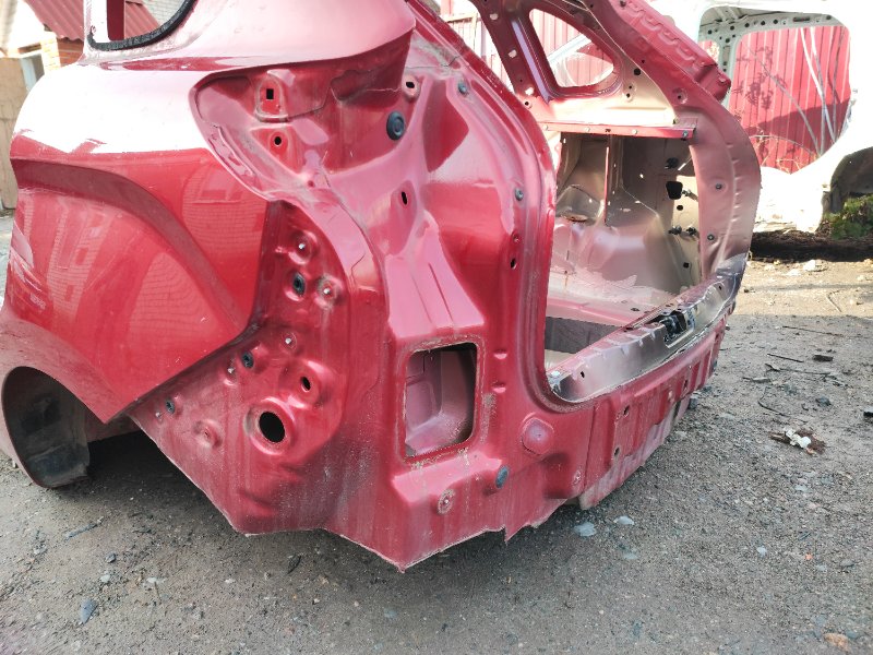 Задняя часть кузова