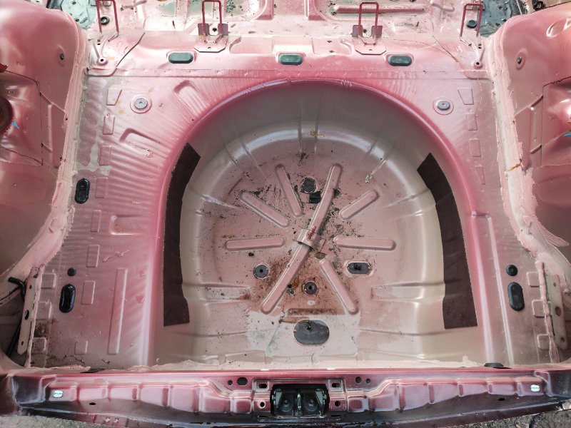 Задняя часть кузова