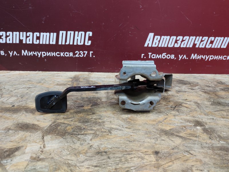 Педаль тормоза