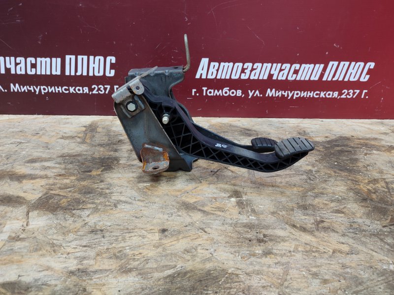 Блок педалей