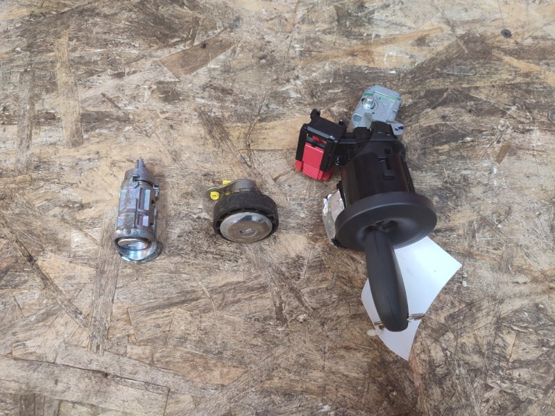 Комплект замков