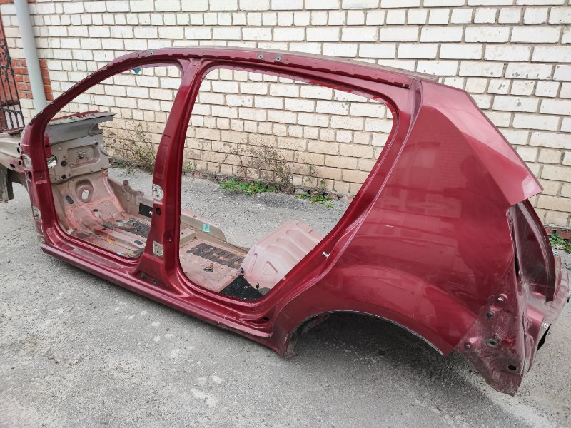 Боковина кузова