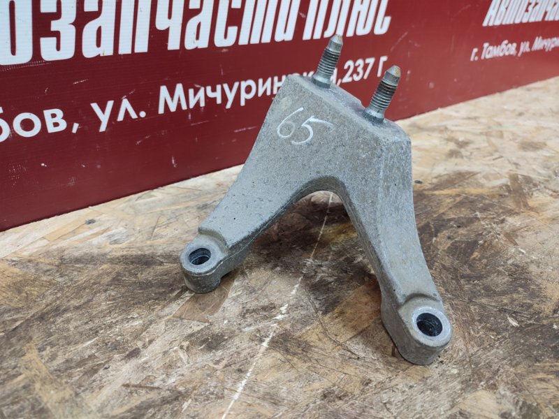 Кронштейн кпп