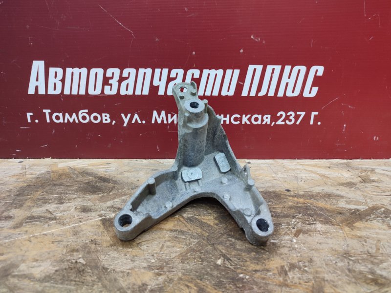 Кронштейн кпп