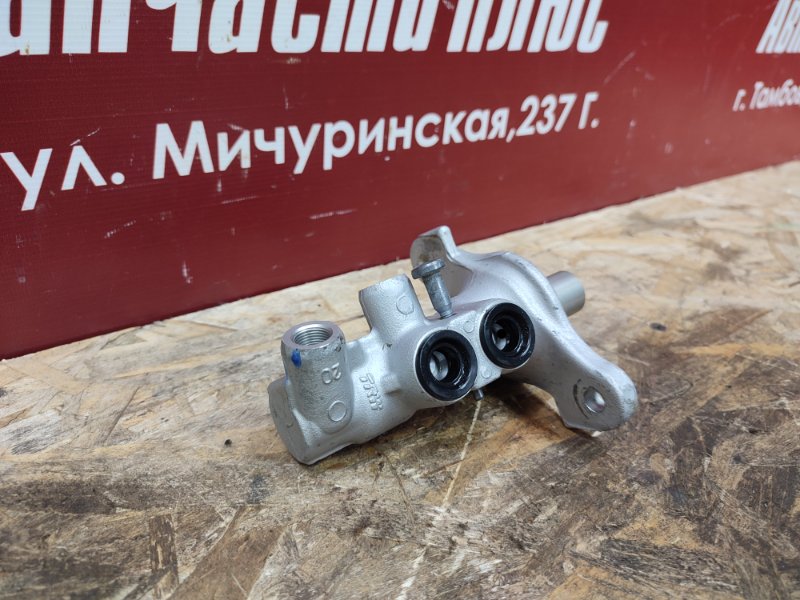 Главный тормозной цилиндр