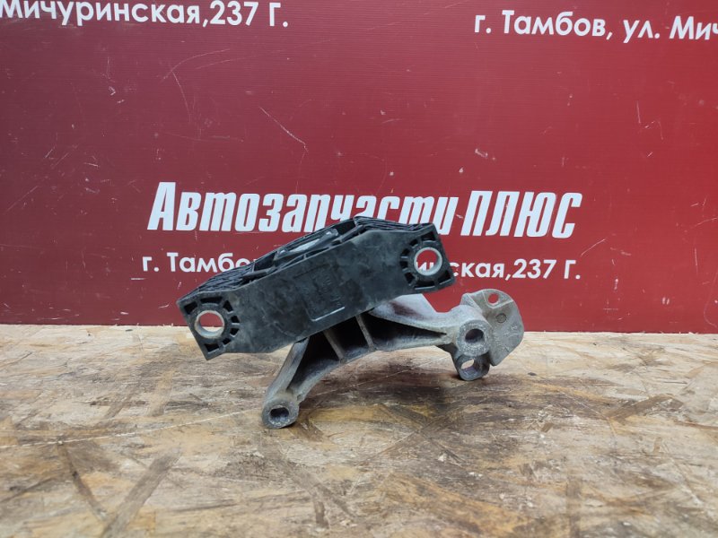 Опора двигателя