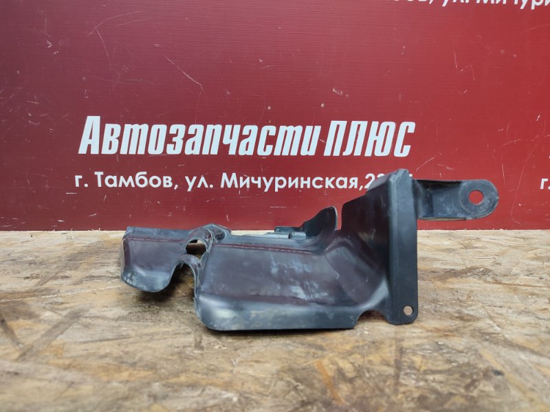 Пыльник двигателя