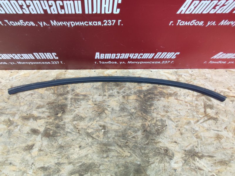 Уплотнитель жабо