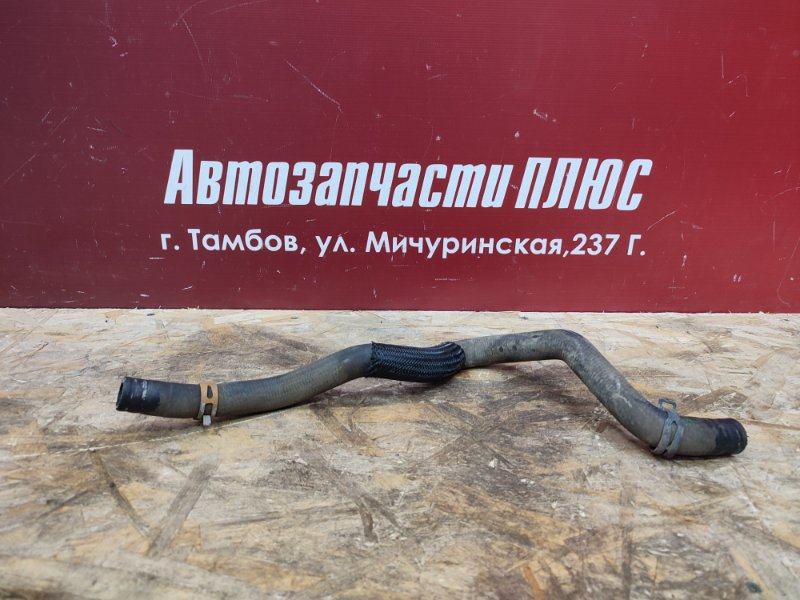 Патрубок отопителя