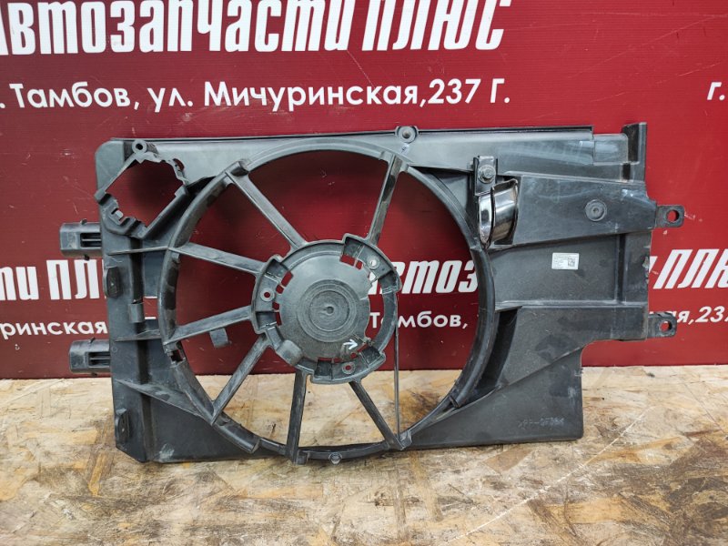 Диффузор радиатора