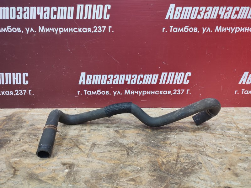 Патрубок радиатора