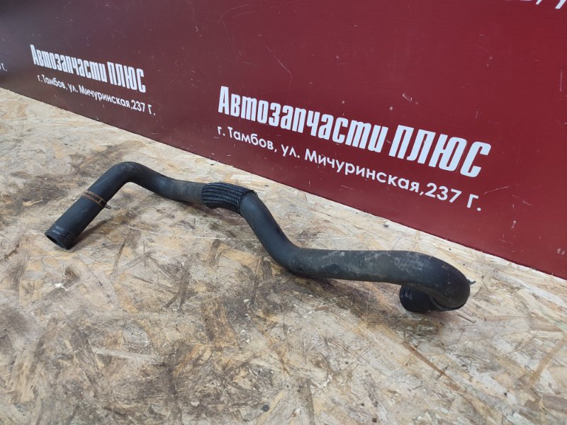 Патрубок радиатора